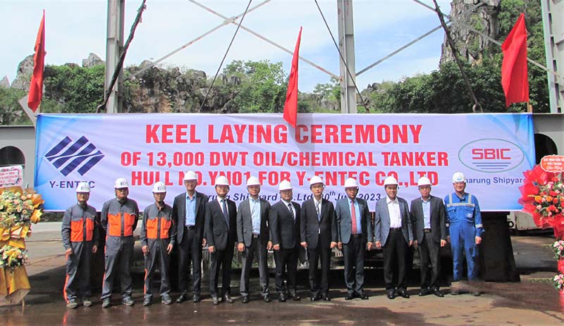 Công ty Đóng tàu Phà Rừng đặt ky tàu dầu/hóa chất 13.000 DWT-YN01