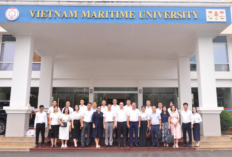 Hội nghị trao đổi, chia sẻ kinh nghiệm giữa các trường đại học, học viện thuộc Khối thi đua 7, Bộ Xây dựng