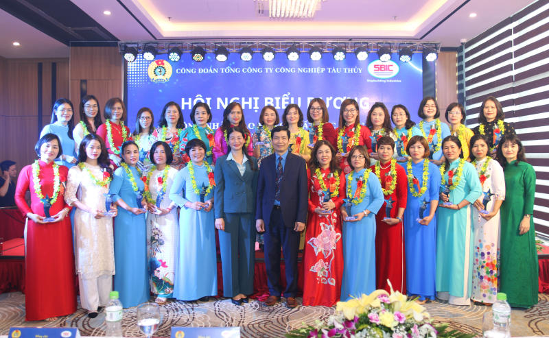 Hội nghị biểu dương nữ Cán bộ, CNLĐ xuất sắc tiêu biểu Tổng công ty Công nghiệp tàu thủy giai đoạn 2019 – 2023
